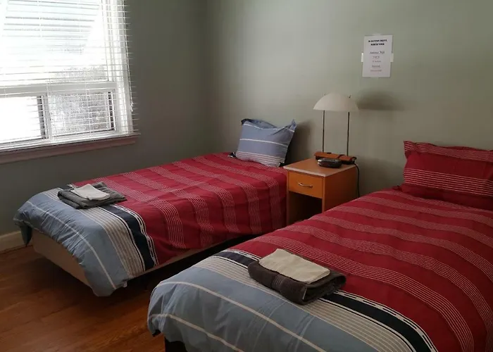 North York Bb Bed & Breakfast